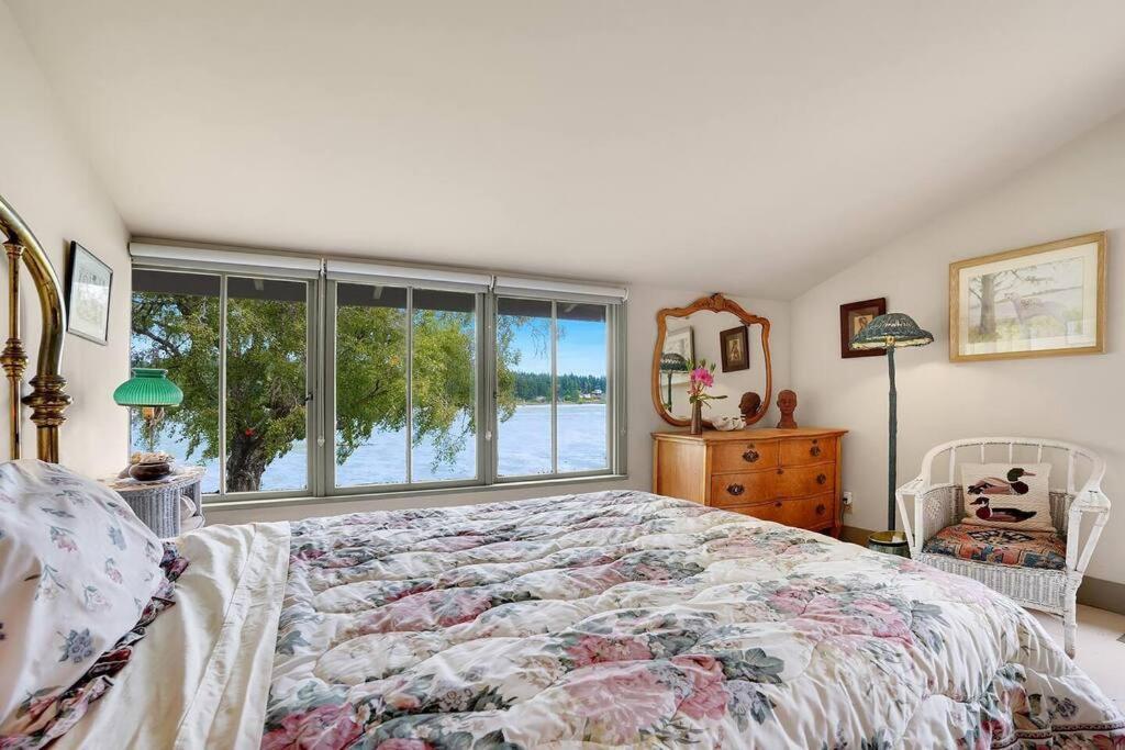 Murden Cove Waterfront Retreat: 3Br Oasis & Kayaks Villa Bainbridge Island Buitenkant foto