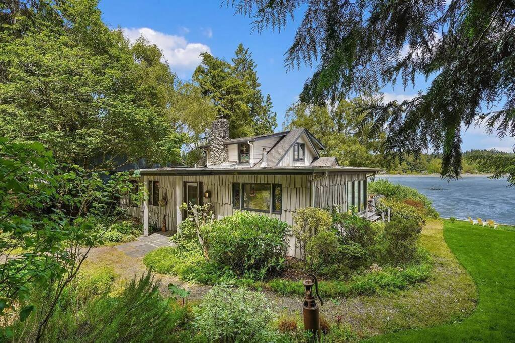 Murden Cove Waterfront Retreat: 3Br Oasis & Kayaks Villa Bainbridge Island Buitenkant foto