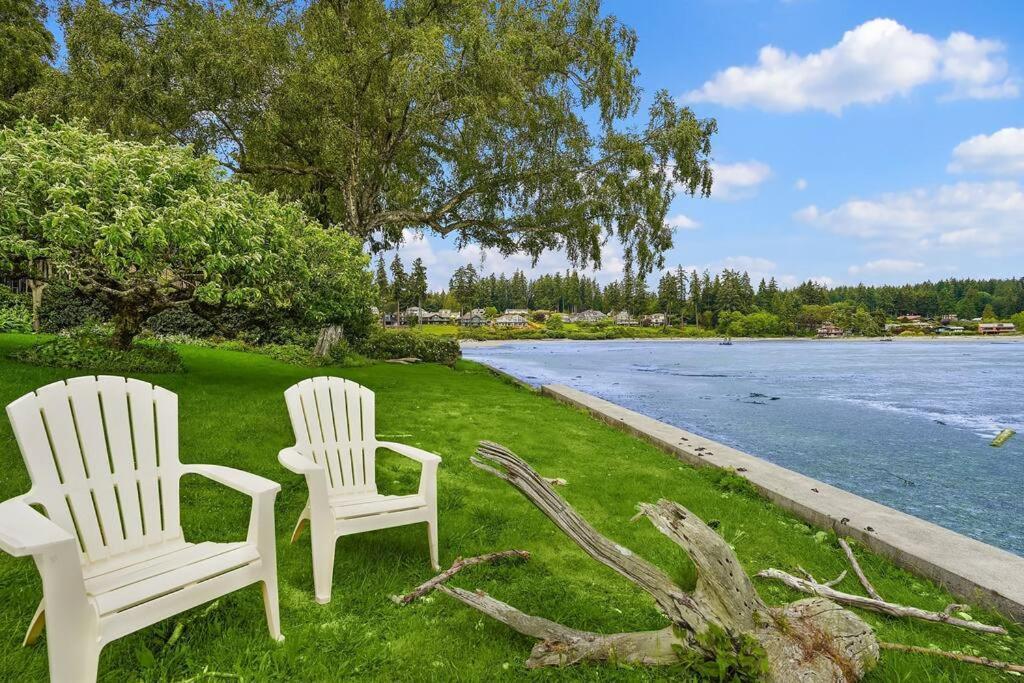 Murden Cove Waterfront Retreat: 3Br Oasis & Kayaks Villa Bainbridge Island Buitenkant foto